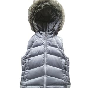 The North Face 550 Vest